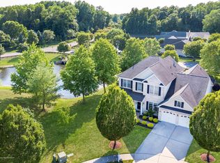 16 Belmont Ct, Freehold, NJ 07728