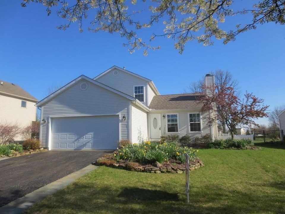 1st image of 145 Wyckshire Dr