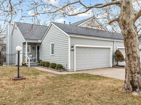1126 N Bayshore Dr, Wichita, KS 67212