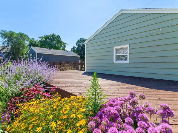 3989 South Pine AVENUE, Milwaukee, WI 53207