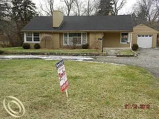 5660 Inkster Rd — Photo 10
