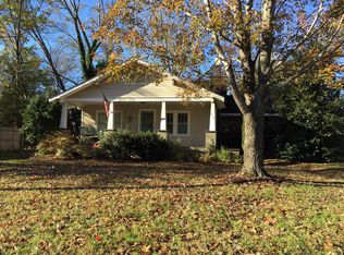 202 S Lee Ave, Landrum, SC 29356