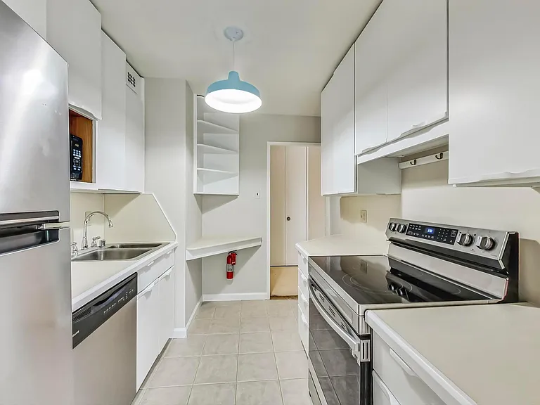 400 O St SW #203 — Photo 12