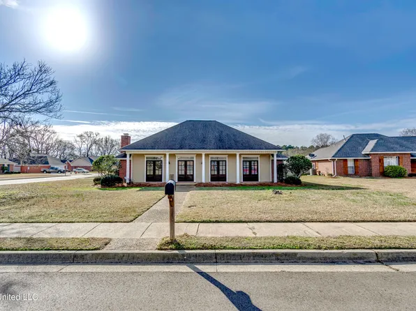 101 Hayfield Pl, Madison, MS 39110