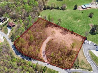 281 Red Oak Cir, Caryville, TN 37714