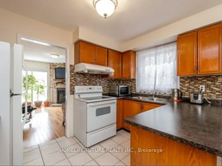 20 Goodall Dr #MAIN 2ND FLR — Photo 4