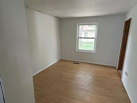 4th image of 2301 Cole Ave SE