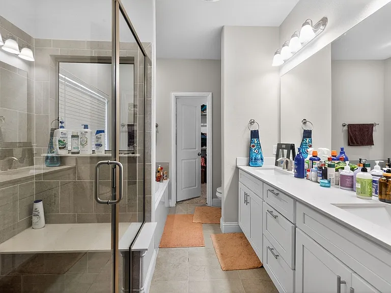 6200 Marigold Dr — Photo 7