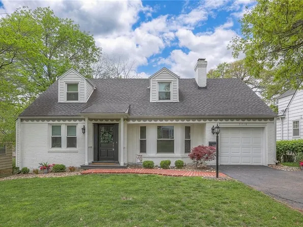 5418 Falmouth Rd, Fairway, KS 66205