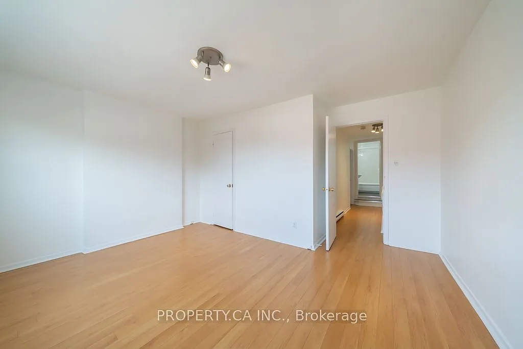 4 bed, $3,950 — Photo 4