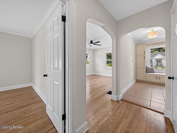 4th image of 116 James St