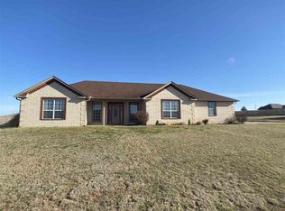318 NE Sunset Dr, Elgin, OK 73538