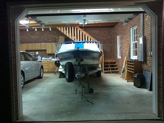 detached 2 car garage 28X30