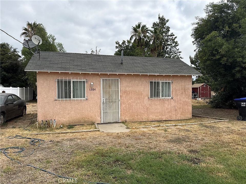 1st image of 1284 E Laurelwood Dr
