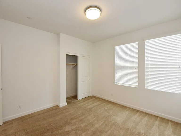 17 Arriate St — Photo 19