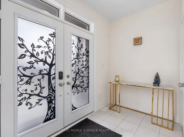 64 Coldwell Bay Cir, Vaughan, ON L4H 5E9