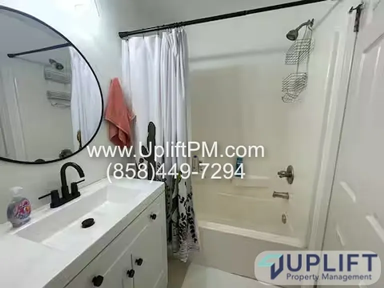 5402 Balboa Arms Dr #305 — Photo 6