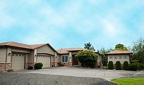 1st image of 4901 74th Ln NE