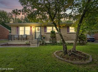 9311 Lantana Dr, Louisville, KY 40229