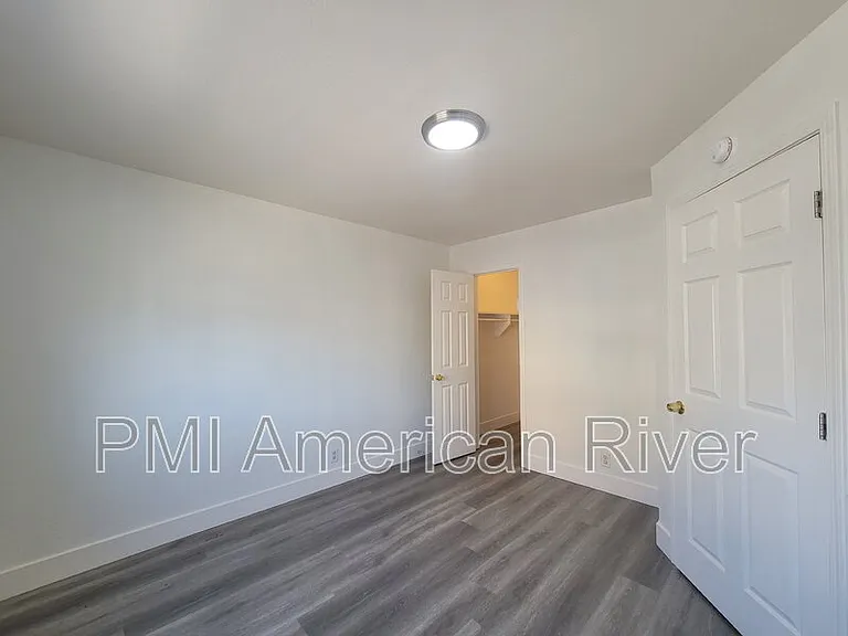 3729 Balsam St #6 — Photo 9