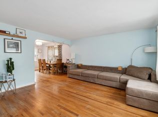 78 E 19th St, Huntington Station, NY 11746