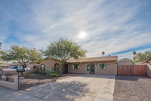 8133 W Heatherbrae Dr Photo 1