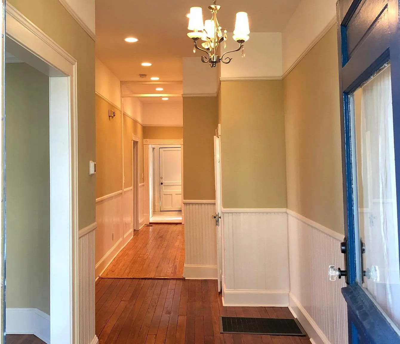 2 bed, 1500 sqft, $2,250 — Photo 2