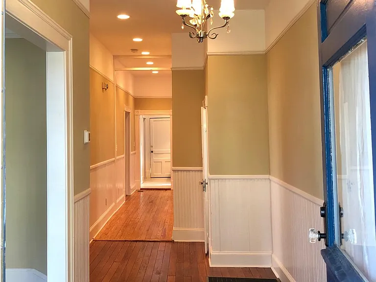 101 Brady St — Photo 2
