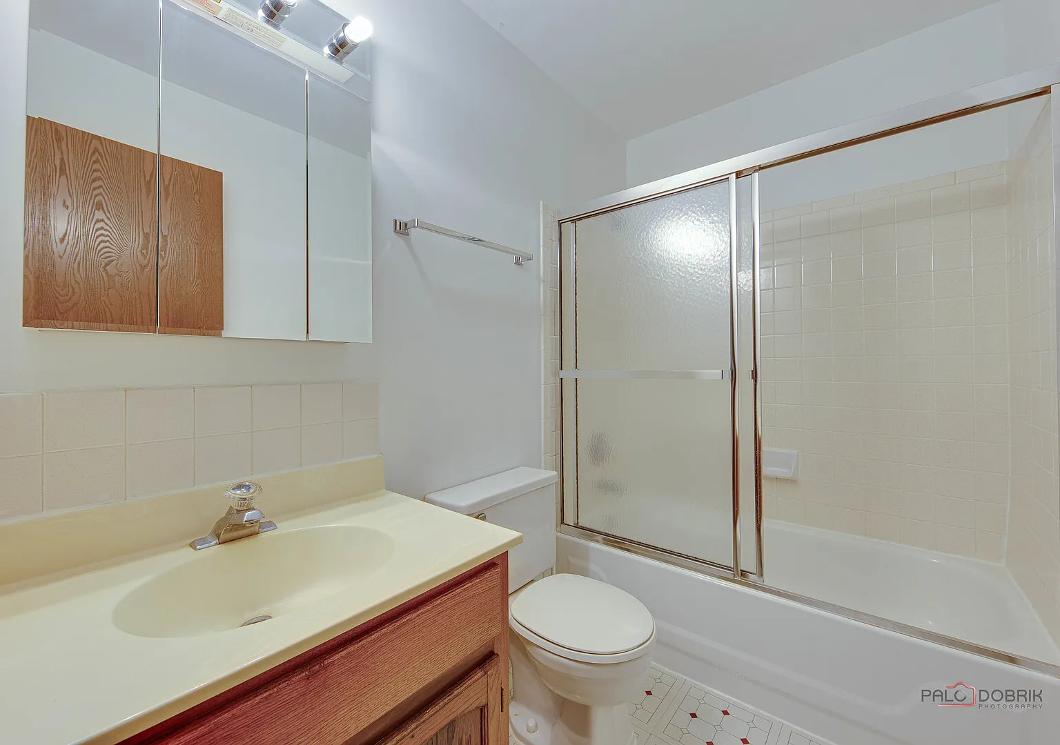 2 bed, 1082 sqft, $2,690 — Photo 4