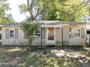 1800 1/2 Copperfield Ave, Joliet, IL 60432