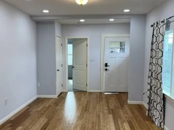 2932 Chapman St, Oakland, CA 94601