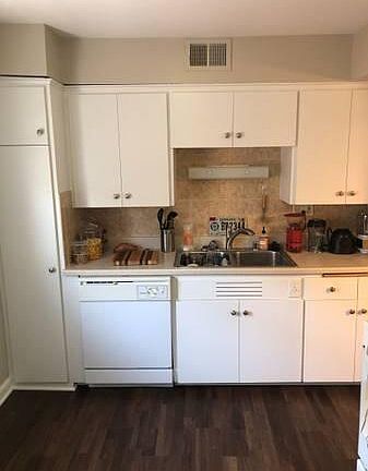 5th image of 4544 N Oakland Ave APT 6