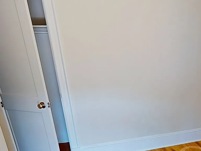 1595 Beacon St #13 — Photo 8
