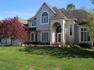 1218 Fairview Dr, Marshfield, WI 54449