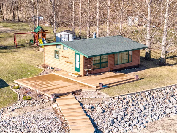 38546 Pierce Dr SE, Erskine, MN 56535