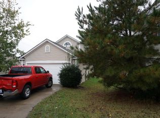 6716 Burning Oak Ln, Charlotte, NC 28216