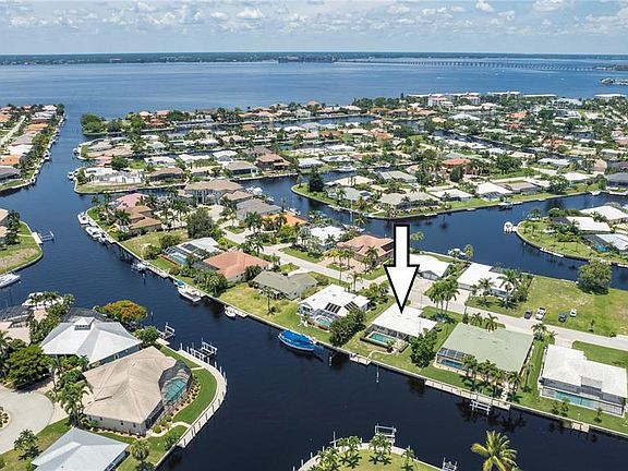 2nd image of 163 Crescent Dr