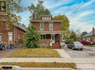 298 Egerton St #3, London, ON N5Z 2G7