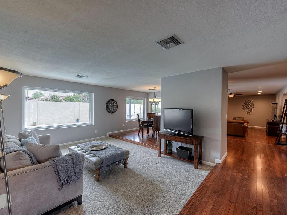 1st image of 1815 E Manzanita Dr