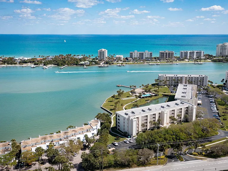 300 Intracoastal Pl #101 — Photo 33