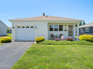 11 Andros Street, Toms River, NJ 08755