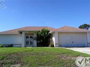 2707 50th St W, Lehigh Acres, FL 33971