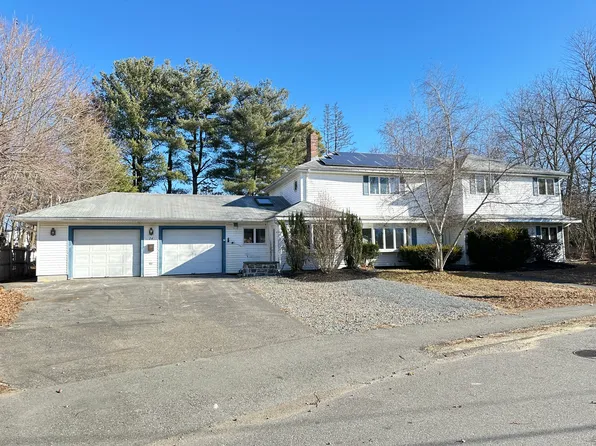 24 Hemlock Dr, Natick, MA 01760