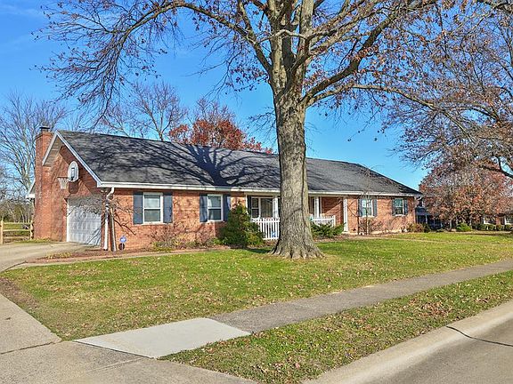 2nd image of 547 Kinsella Dr