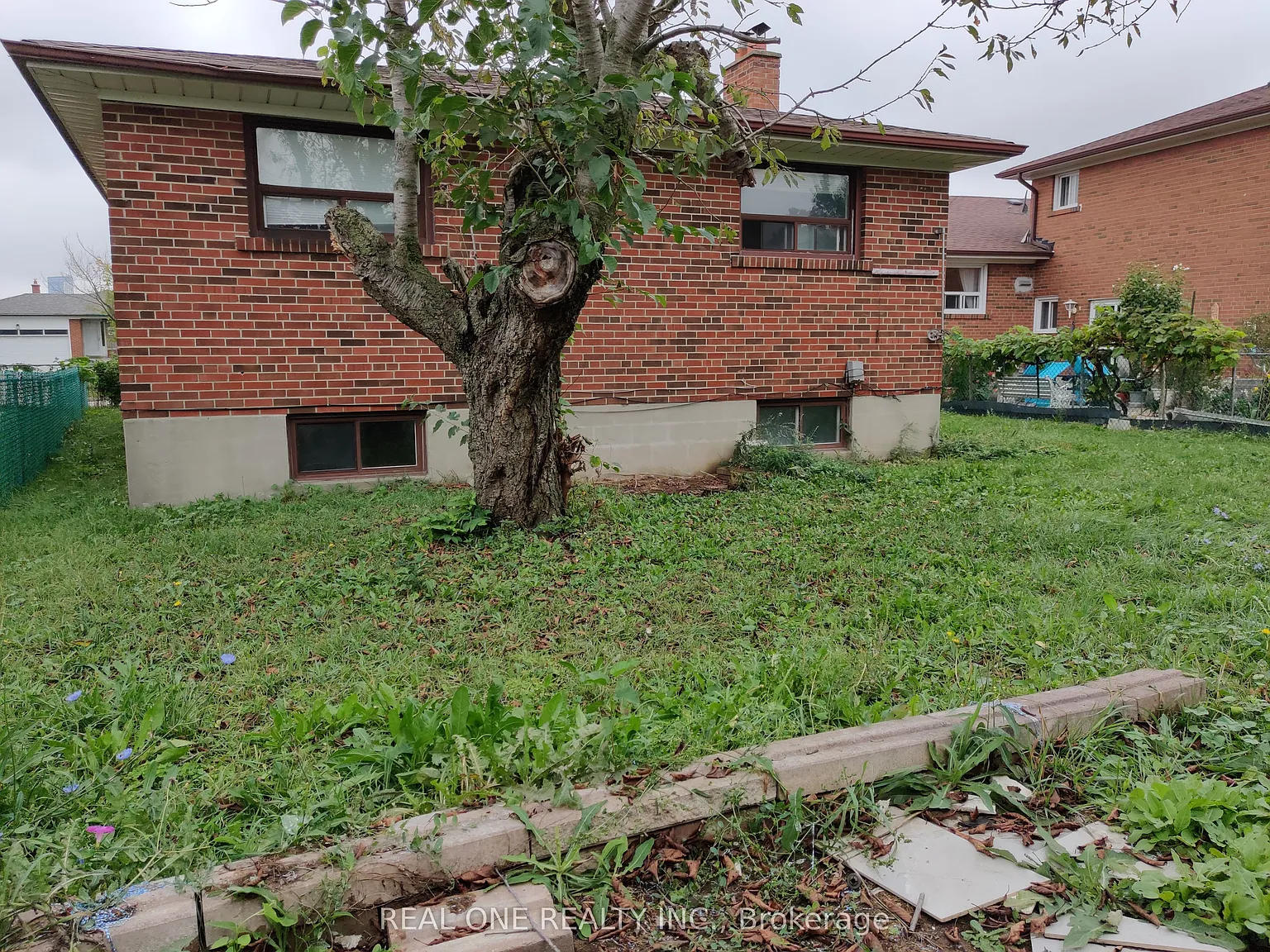 3 bed, $1,930 — Photo 4