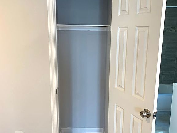 5th image of 133 E Roosevelt Blvd APT 3