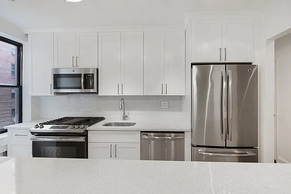 Sold by Compass | media 16