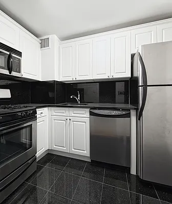 Rented by UES Management | media 11