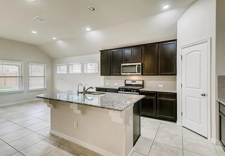 13827 Quiet Fox Ln — Photo 14