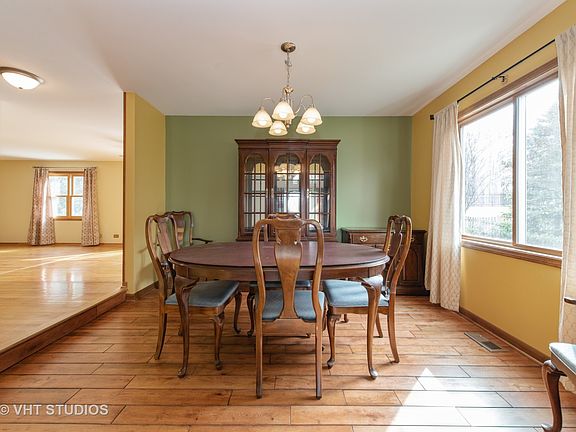 4th image of 17596 W Dartmoor Dr